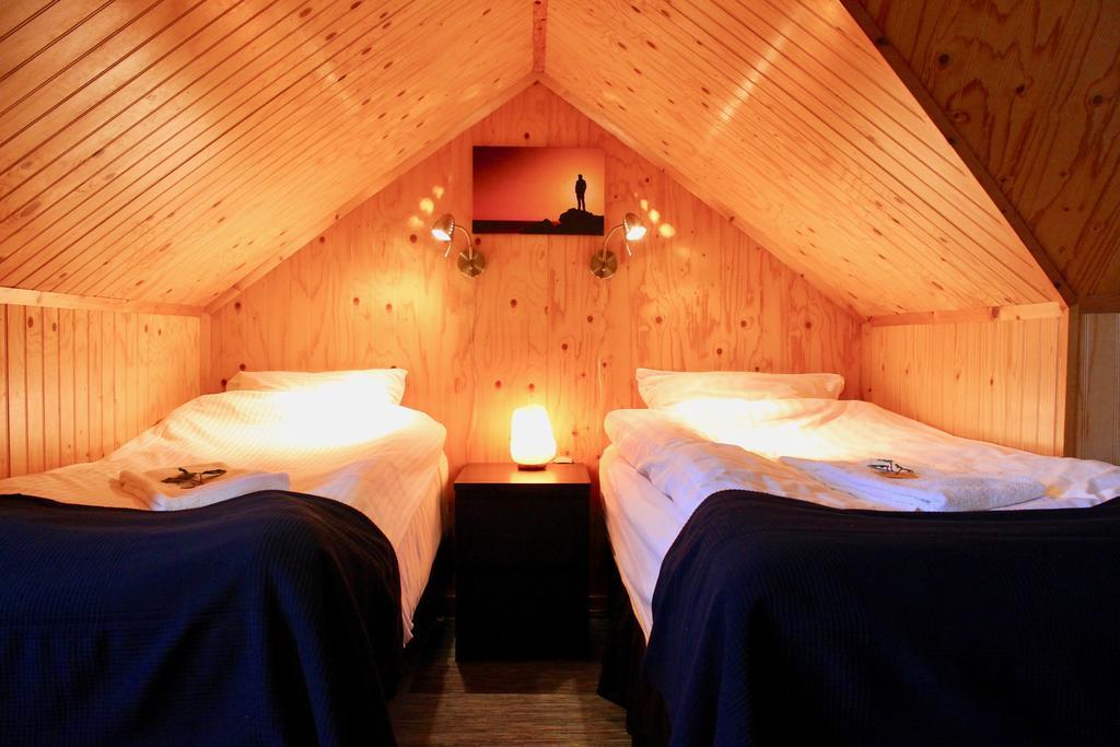 Guesthouse Arny Vestmannaeyjar Bagian luar foto
